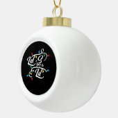 Laten we verlicht kerstverlichting Grappige kerst  Keramische Bal Ornament (Rechts)