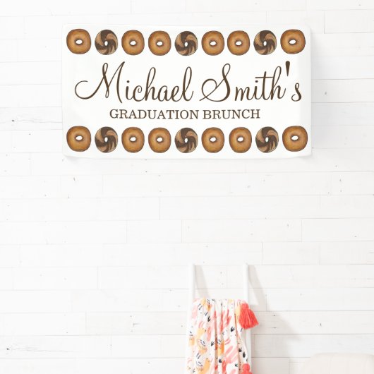 Laten we vieren dat Bagel Graduation Party Brunch Spandoek (Insitu)