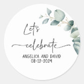 Laten we vieren naam datum eucalyptus modern ronde sticker (Voorkant)