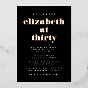 Laten we zwart en roze verjaardagsfeestje vieren folie uitnodiging