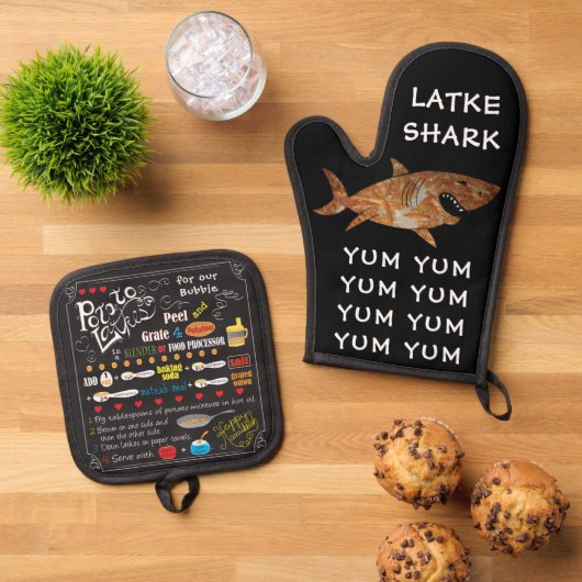Latke Shark Ovenwant & Pannenlap Set (Top down)