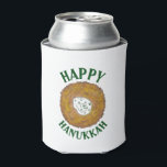 Latkes Happy Hanukkah Chanukah Joodse Feestdagen Blikjeskoeler<br><div class="desc">Het ontwerp bevat een originele markeringsteken van een heerlijke, platte aardappelpannenkoek die met zure crème is getopt, een nietje in de joodse keuken. Ideaal voor Hanukkah-feesten! Dit latke ontwerp is ook beschikbaar op andere producten. Er zijn ook veel extra design beschikbaar in deze winkel! Zie je niet wat je zoekt?...</div>