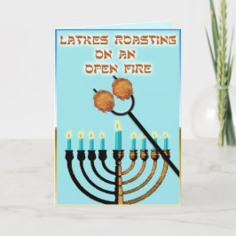 Latkes Roasting op een open vuur... Feestdagen Kaart