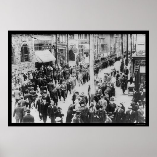 Latrobe, PA Striking Miners Parade 1912 Poster (Voorkant)