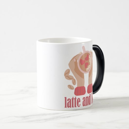Latte en liefdesbeker, handen en koffie magische mok (Voorkant rechts)