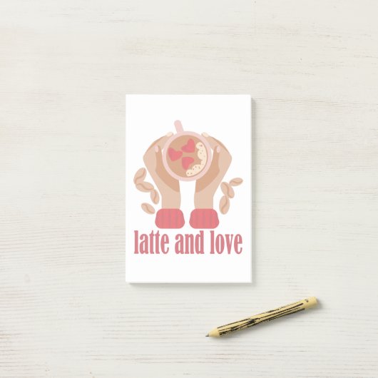 Latte en liefdesbeker, handen en koffie post-it® notes (Op bureau)