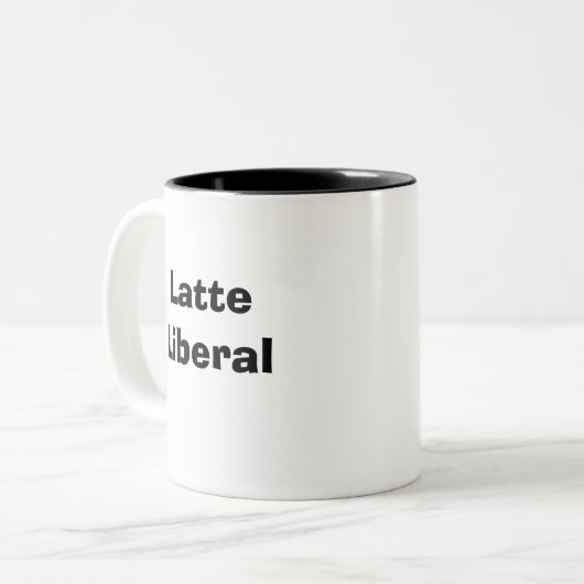 Latte Liberal Mok (Voorkant links)