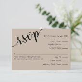 Latte Mocha Zwarte Liefde Script Minimaal RSVP Kaa Kaartje (Staand voorkant)