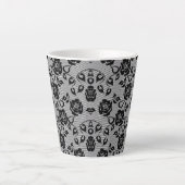 Latte mokkop zwart kant met rozen mok (Voorkant)