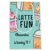 Latte pret coffee bobba thee verjaardag medium cadeauzakje (Voorkant)