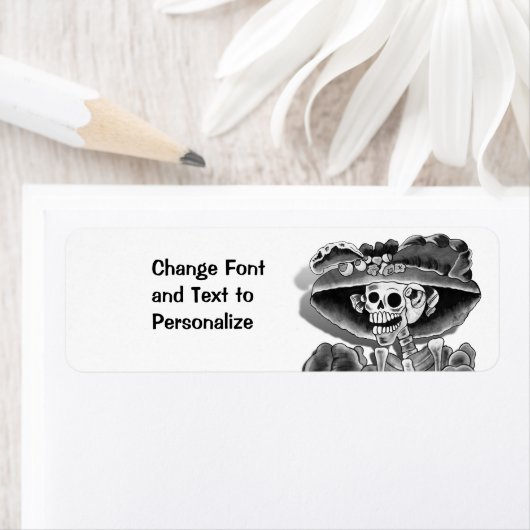 Laughing Skeleton Woman in Bonnet Etiket (Insitu)