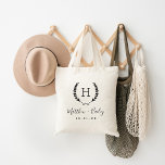 Laurel Crest Wedding Monogram Tote Bag<br><div class="desc">Aangepaste gedrukte canvas tassen maken een leuk en functioneel huwelijk in het voordeel van je gasten! Pas de sjabloon aan met de bruid- en bruidenamen of monogram-initialen. Voeg uw trouwdatum, de plaats, de staat of de plaatsnaam of een andere douanetekst toe. Dit moderne rustige logo-achtige ontwerp heeft een lauriertak lijst...</div>