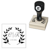Laurel krans met Monogram en trouwdatum Rubberstempel (Gestempeld)