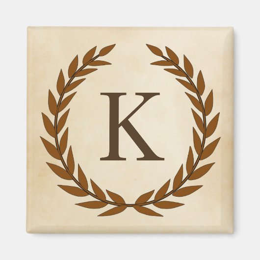 Laurel Wreath op Initiaal K van Parchment Monogram Magneet (Voorkant)