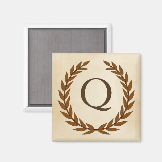 Laurel Wreath op Initiaal Q van Parchment Monogram Magneet (Voorkant / Achterkant)
