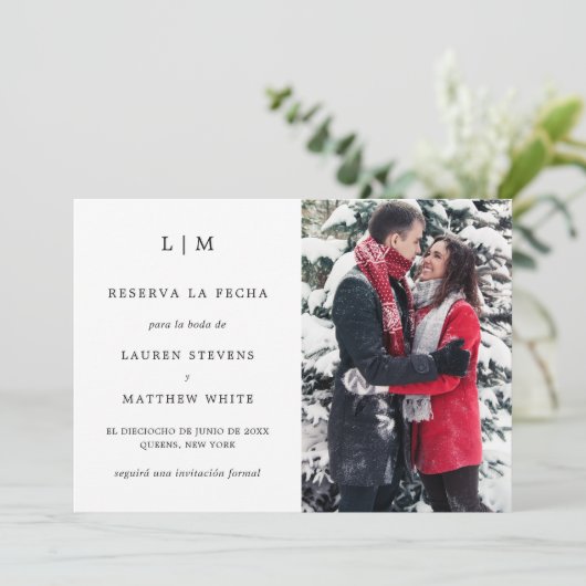 Lauren Zwart-wit Monogram Elegante bruiloft Save The Date (Staand voorkant)