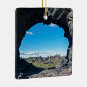 Lava-venster in Dimmuborgir, gebied Myvatn - IJsla Keramisch Ornament (Rechts)