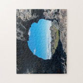 Lava-venster in Dimmuborgir, gebied Myvatn - IJsla Legpuzzel (Verticaal)