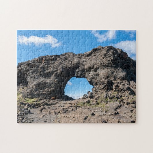 Lava-venster in Dimmuborgir, gebied Myvatn - IJsla Legpuzzel (Horizontaal)