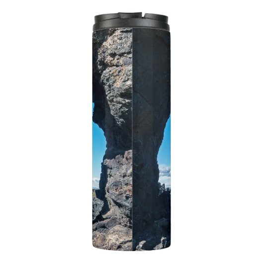 Lava-venster in Dimmuborgir, gebied Myvatn - IJsla Thermosbeker (Achterkant)