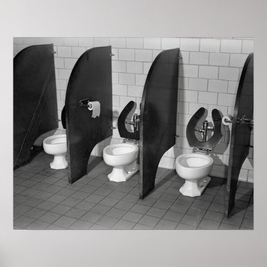 Lavatory Facilities, 1943.  foto Poster (Voorkant)