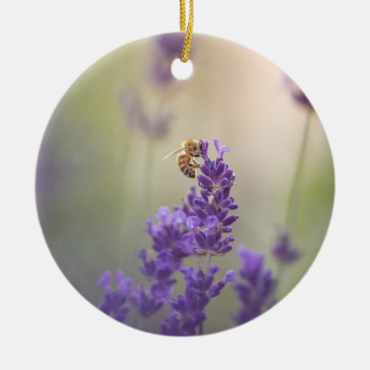 Lavendel Bee Natuur Foto Keramisch Ornament (Voorkant)
