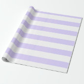 Lavendel Blauw en Wit Breed Horizontaal Gestreept Cadeaupapier (Uitgerold)