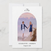 Lavendel bloemenboog foto monogram luxe bruiloft kaart (Achterkant)