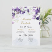 Lavendel bloemenquinceanera uitnodiging (Staand voorkant)