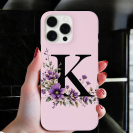 Lavendel Bloom: Monogrammed Initiaal 'K' iPhone 16 Pro Max Hoesje