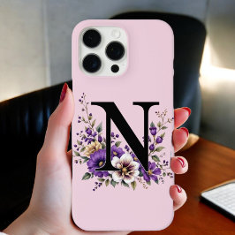 Lavendel Bloom: Monogrammed Initiaal 'N' iPhone 16 Pro Max Hoesje