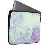 Lavendel Breedblad Mist Laptop Sleeve (Voorkant Rechts)