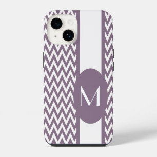 Lavendel Elegant Chevron-ontwerp met monogram iPhone 14 Hoesje