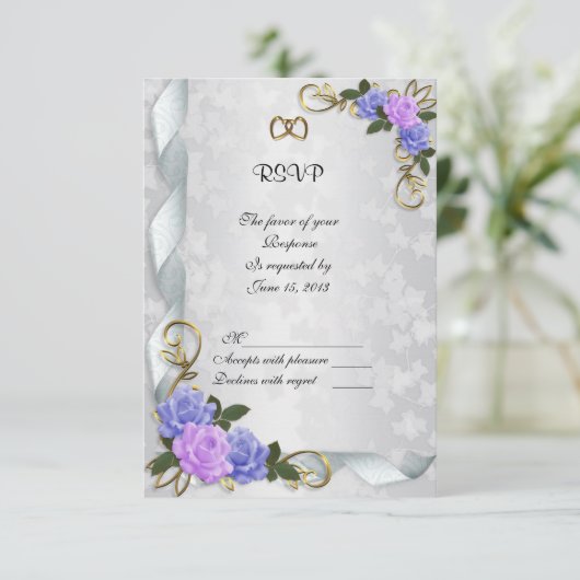 Lavendel en Blauwe rozen Uitnodiging antwoordkaart (Staand voorkant)