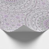 Lavendel en groene mandala patroon ontwerp cadeaupapier (Hoek)