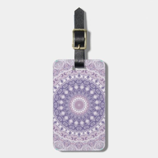 Lavendel en Sering Mandala Patroon Bagagelabel (Voorkant verticaal)