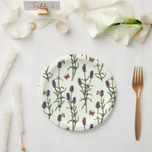 Lavendel en vlinders op gebroken wit papieren bordje