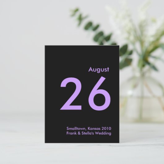 Lavendel en zwart slaan de datum op aankondigingskaart (Staand voorkant)