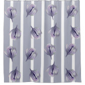 Lavendel Grijze Bloemknop op Grijze Strepen Douchegordijn (Voorkant)