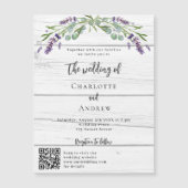 Lavendel groen hout QR code luxe bruiloft Magnetische Uitnodiging (Voorkant)