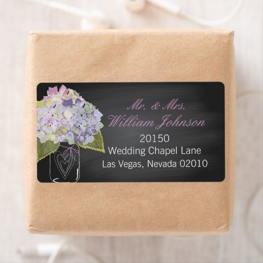 Lavendel Hydrangea Jar Chalkboard Wedding Label (Insitu)