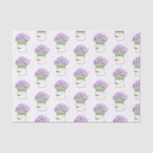 Lavendel in een emmer tissuepapier