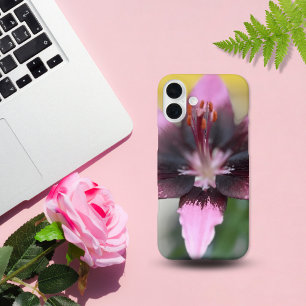 Lavendel Lelie iPhone 16 Plus Hoesje