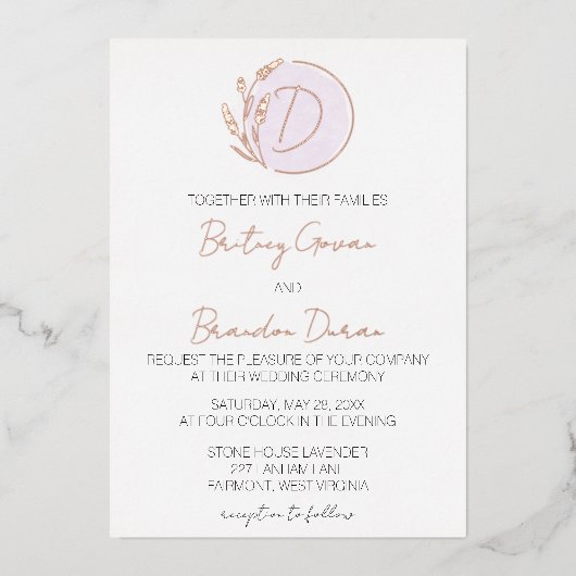 Lavendel Monogram Bruiloft Folie Uitnodiging (Voorkant)