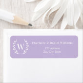 Lavendel monogram initiaal krans retouradres etiket (Insitu)