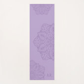 Lavendel Paarse Decoratieve Mandala Met Initialen Yogamat (Voorkant)