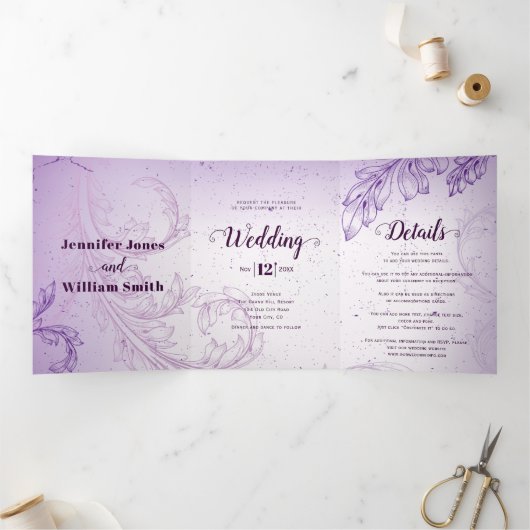 lavendel paarse scroll leaf bruiloft drieluik uitnodiging (Binnen)