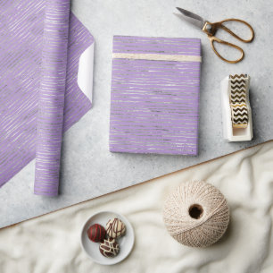 Lavendel Paarse Zilveren Strepen Verjaardag Cadeaupapier