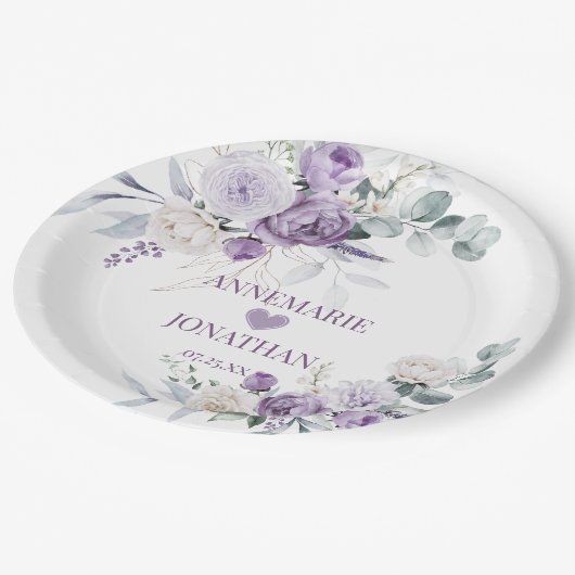 Lavendel pioenen, witte rozen bloemenbruiloft papieren bordje (Gekanteld)