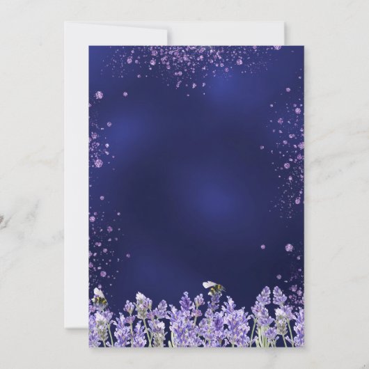 Lavendel violette bloemen marine blauwe bruiloft kaart (Achterkant)
